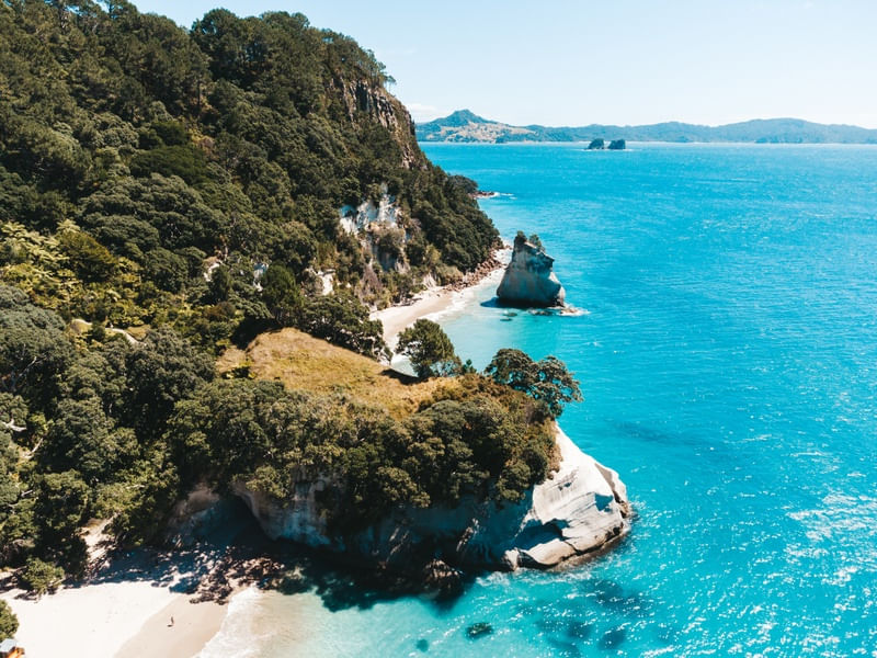DRONE PHOTO ABOVE CATHEDRAL COVE IN NEW ZEALAND
