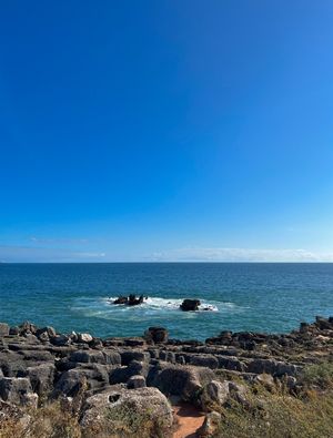 PEDRAS AO HORIZONTE