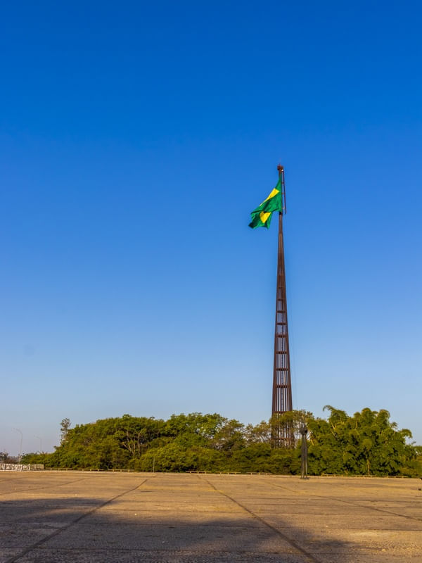 MASTRO ESPECIAL DA PRAÇA DOS TRÊS PODERES - 02