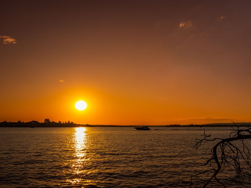 BELÍSSIMO PÔR DO SOL NO LAGO PARANOÁ EM BRASÍLIA