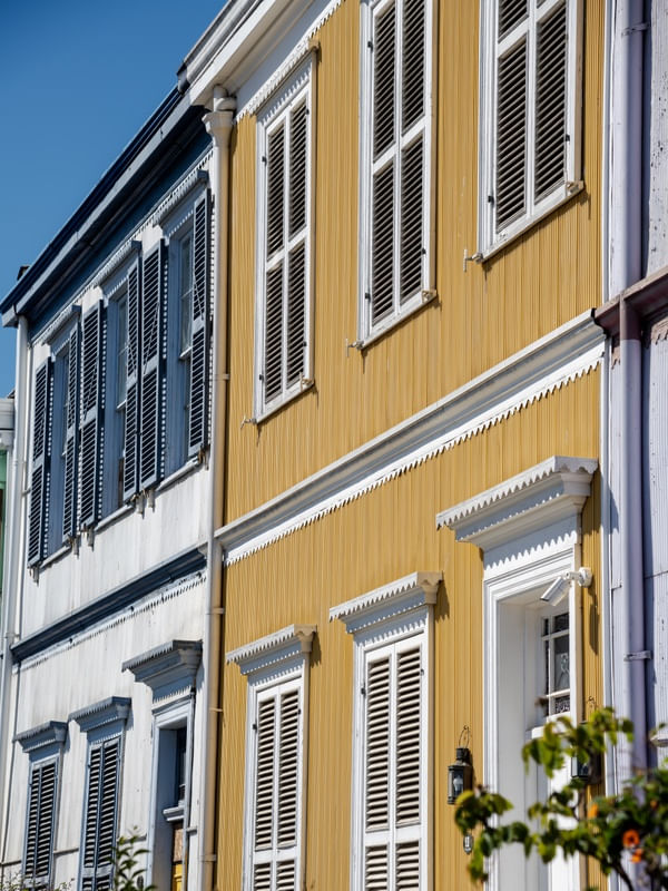 AS CASAS COLORIDAS DE VALPARAISO