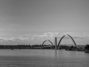 PONTE JK EM BRASÍLIA HORIZONTAL