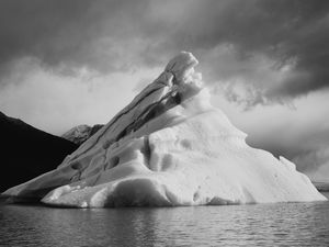DEGELO NO GLACIAR UPSALA PB