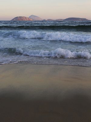 ENTARDECER EM IPANEMA
