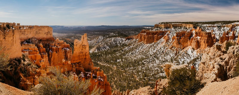BRYCE CANYON NATIONAL PARK 37°35'48' N 112°10'09'W