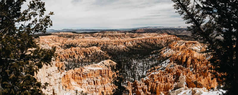 BRYCE CANYON NATIONAL PARK 37°36'16.656' N 112°9'25.523' W