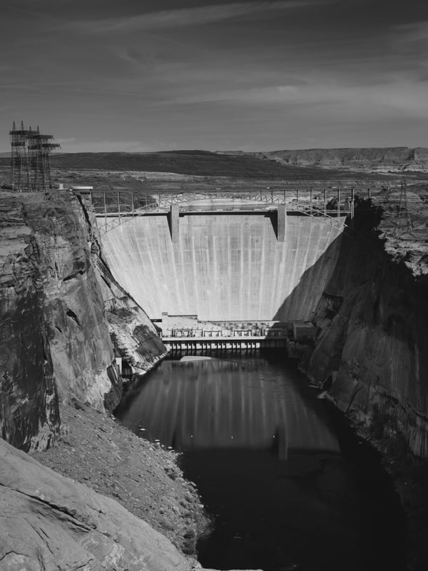 GLEN CANYON DAM - ARIZONA