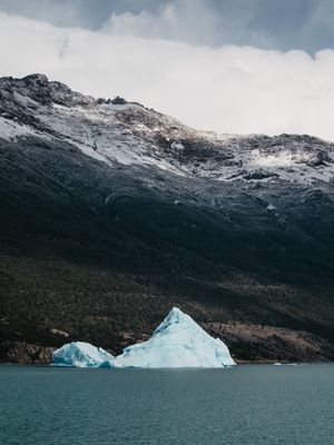 ICEBERG PATAGONIA