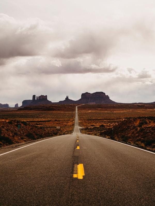OJATO MONUMENT VALLEY, DIVISA DE UTAH E ARIZONA - ESTADOS UNIDOS