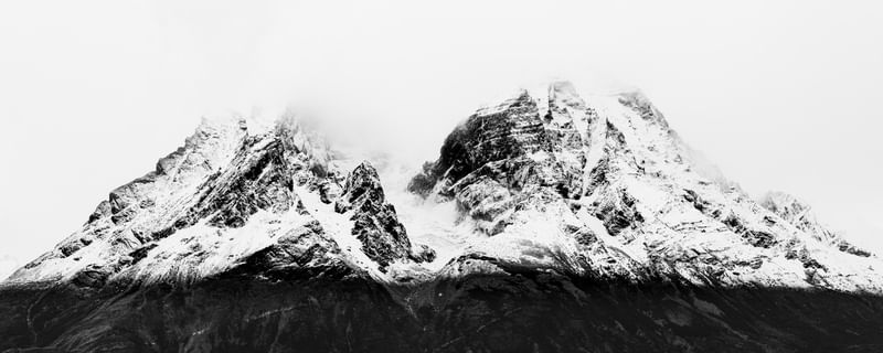 CUERNOS DEL PAINE, TORRES DEL PAINE - 51°2'36.486 S 72°55'55.427 W