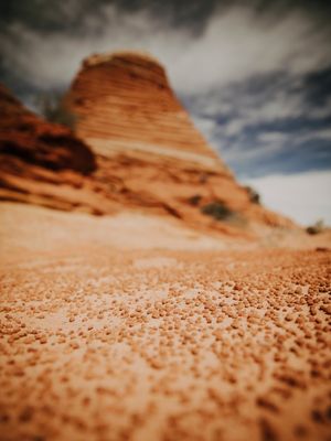 MOQUI MARBLES EM ARENITO DO DESERTO DO ARIZONA - ESTADOS UNIDOS
