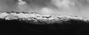 MONTANHAS DA PATAGONIA AUSTRAL PB