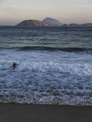 BANHO EM IPANEMA