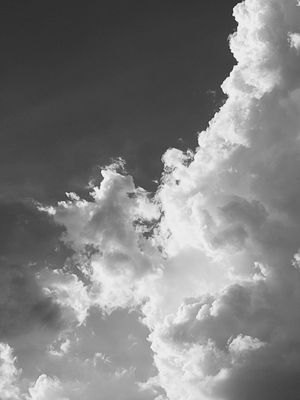 NÚVENS E RAIOS DE SOL VI