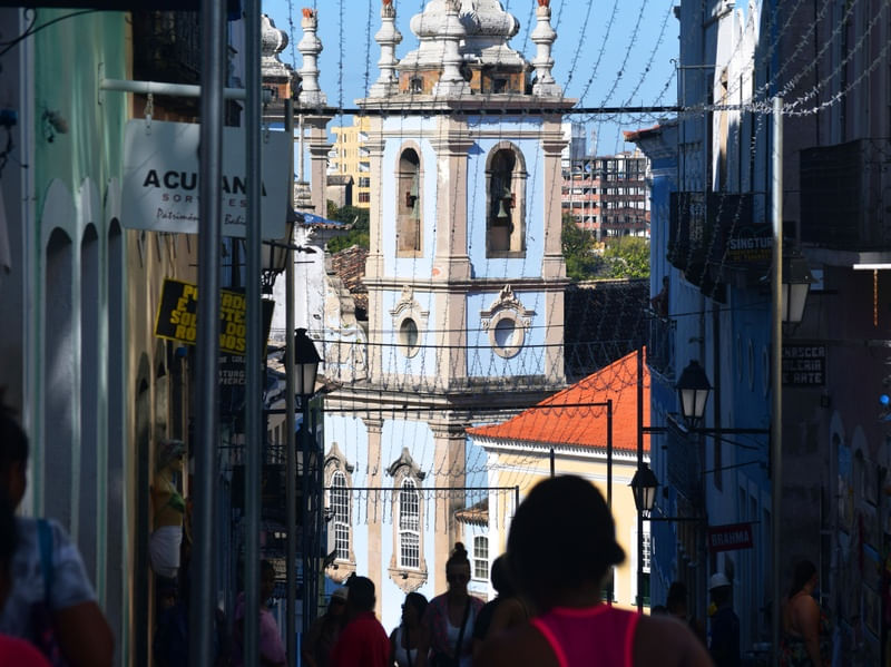 PELOURINHO E IGREJA