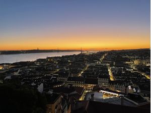 LISBON SUNSET IV