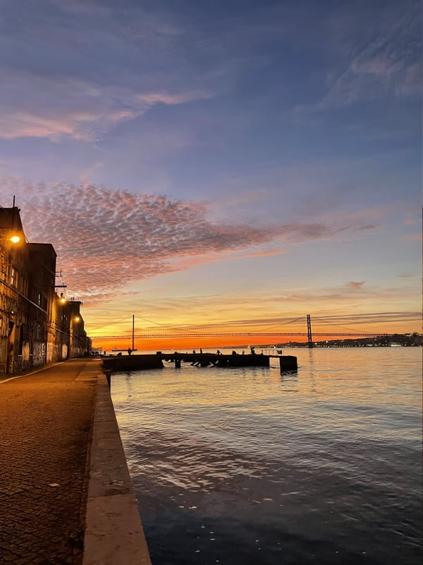 PÔR DO SOL EM LISBOA
