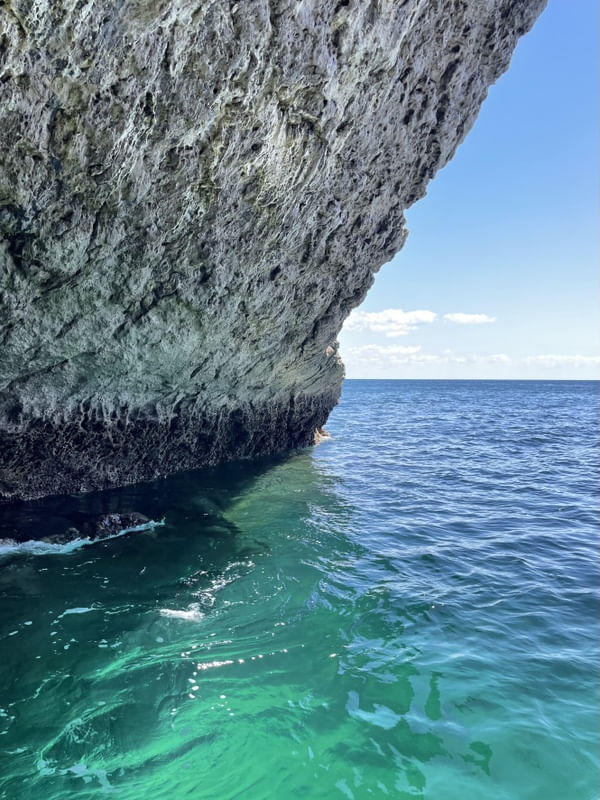 ROCHA E MAR TURQUESA