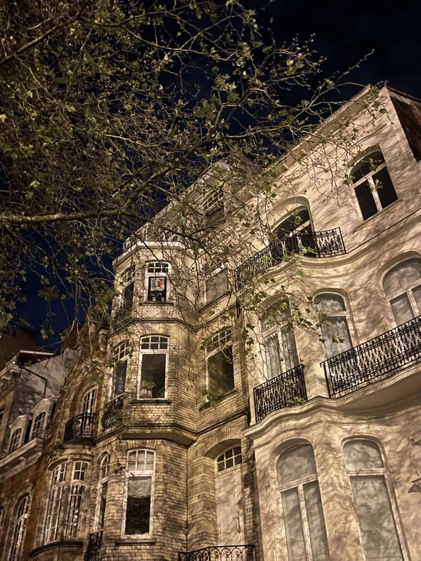 NOITE EM BRUXELAS