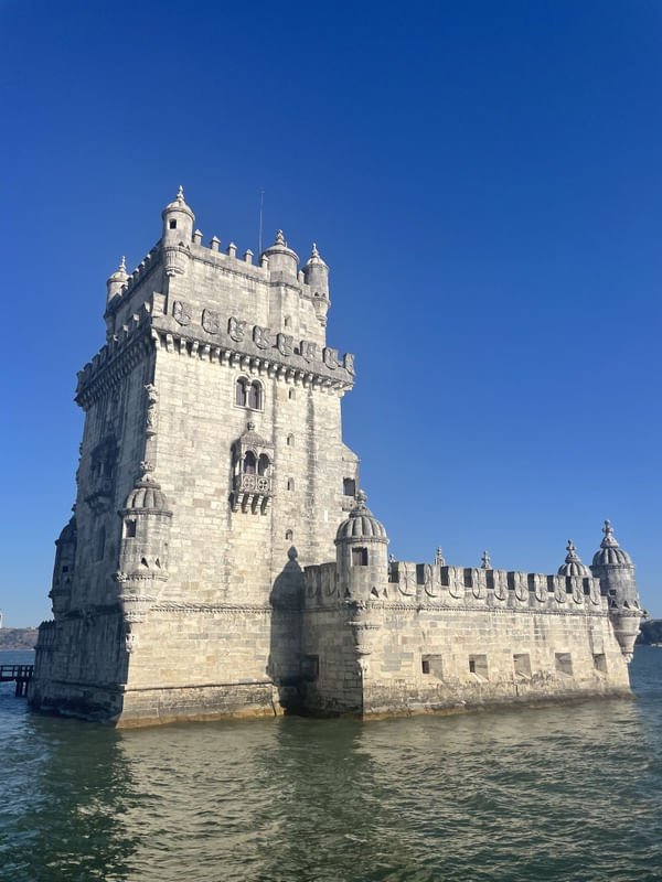 TORRE DE BELÉM EM LISBOA L