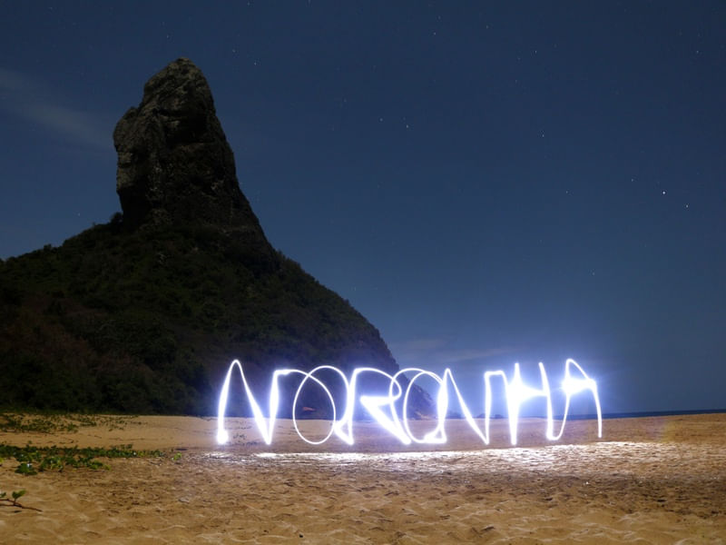 LIGHT PAINTING EM FERNANDO DE NORONHA