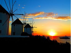 PÔR DO SOL EM MYKONOS