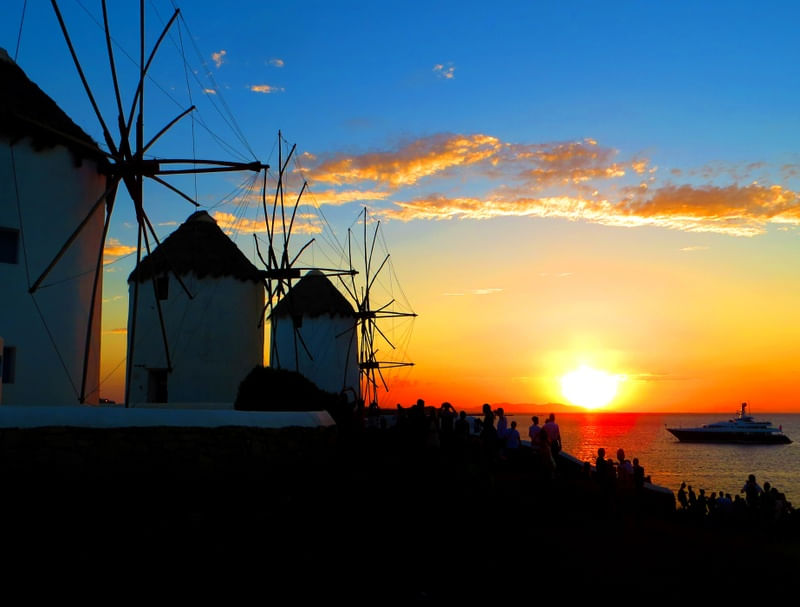PÔR DO SOL EM MYKONOS