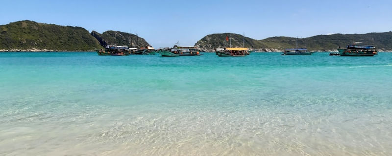 BARCOS NA PRAIA DO FAROL