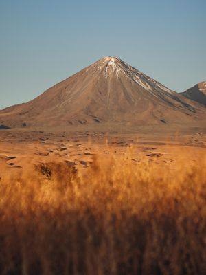 MAJESTADE DO LICANCABUR NO DESERTO DO ATACAMA VI