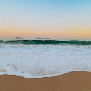MOVIMENTO AO MAR - QUADRADO