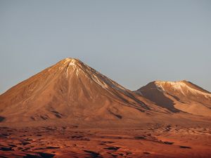IMPONENTE VULCÃO LICANCABUR - DESERTO DO ATACAMA I