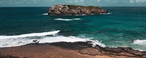 ILHA PERTO E ILHA LONGE