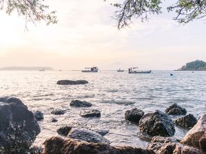 AS CORES DO FINAL DE TARDE NO MAR