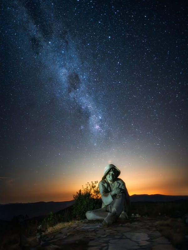 JUQUINHA SOB A VIA LACTEA