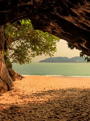 PARADISE - PRAIA DO SUNUNGA