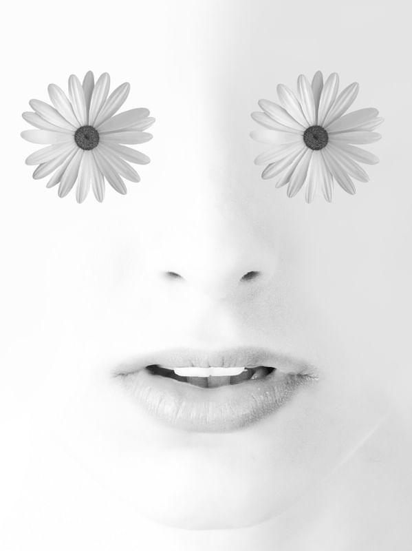 DAISY LOOK