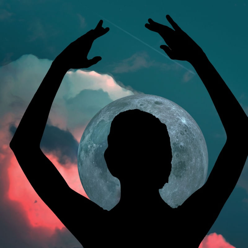 SPACE BALLERINA - POR FRAN CAMARGO