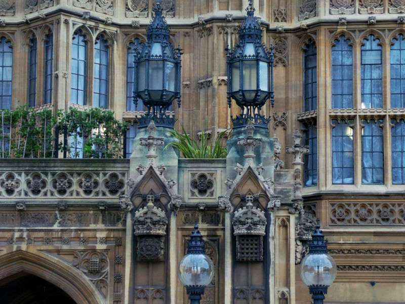 RECORTE WESTMINSTER