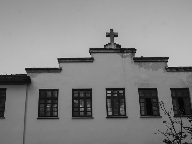 PILARES DA CRUZ SAGRADA