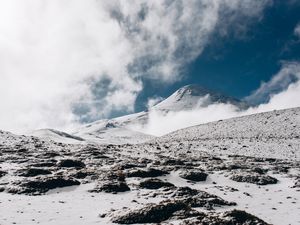 NEVE E SERENIDADE NO OSORNO - CHILE