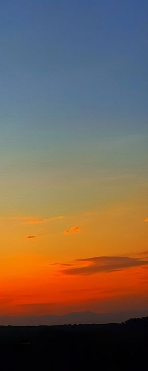 CÉU AZUL E LARANJA