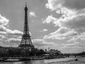 SOB O CÉU DE PARIS