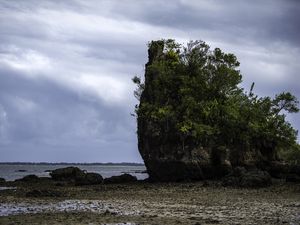 NA ILHA DO TESOURO