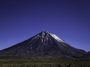 EMERGINDO AO AZUL