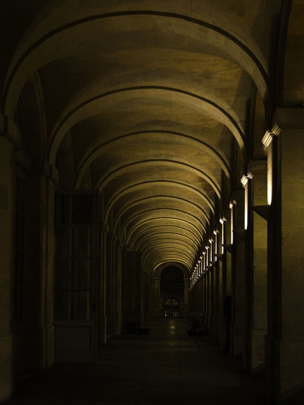 O TÚNEL DO TEMPO ESQUECIDO