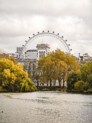 LONDON SEPIA