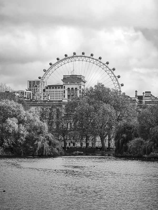 LONDON ST JAMES - PB