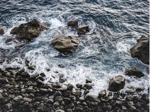 MAR DE PEDRAS - H001