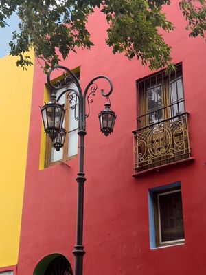 DETALHES DO CAMINITO