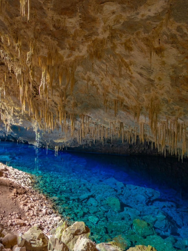 CAVERNA ENCANTADA
